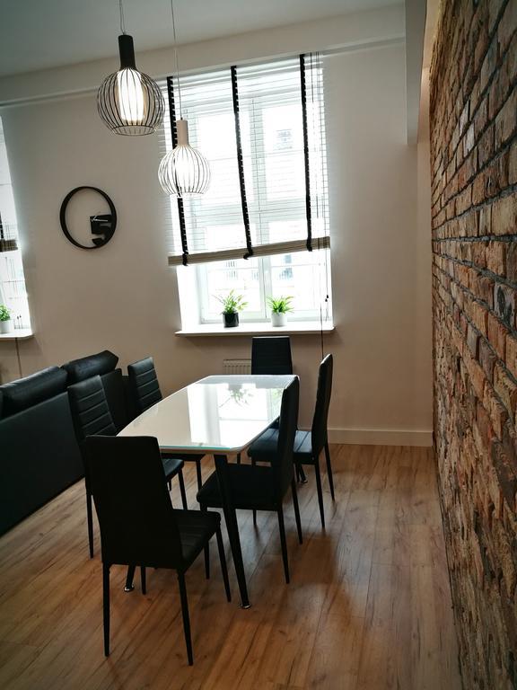 Black&White Apartment- Wierzbowa 5 بوزنان المظهر الخارجي الصورة